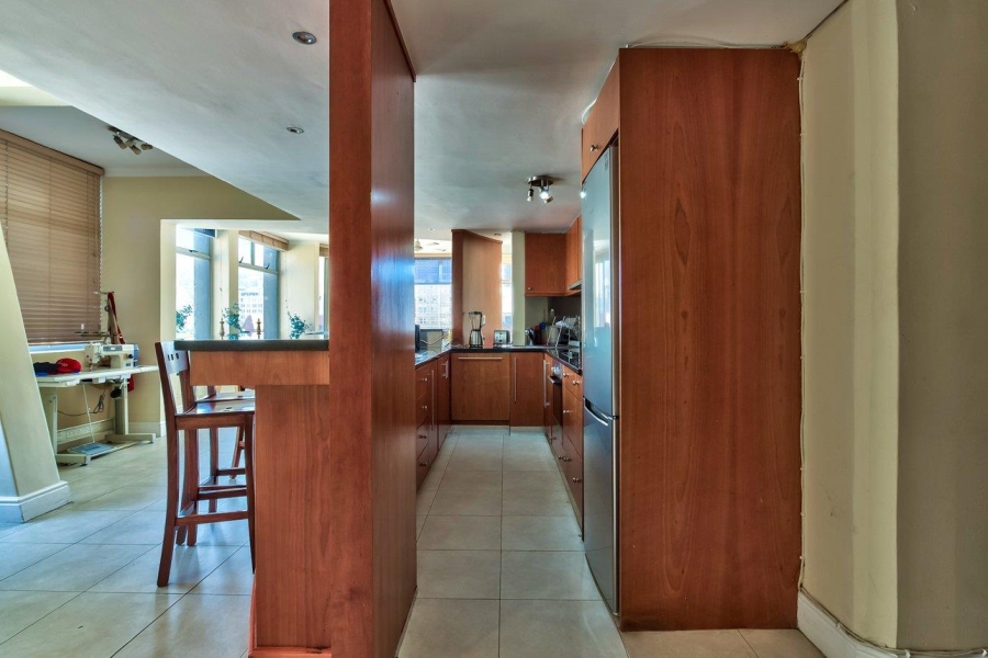 2 Bedroom Property for Sale in Cape Town City Centre Western Cape